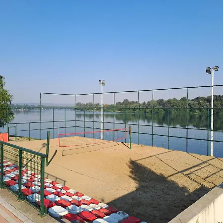 64 Lux Veliko Gradište