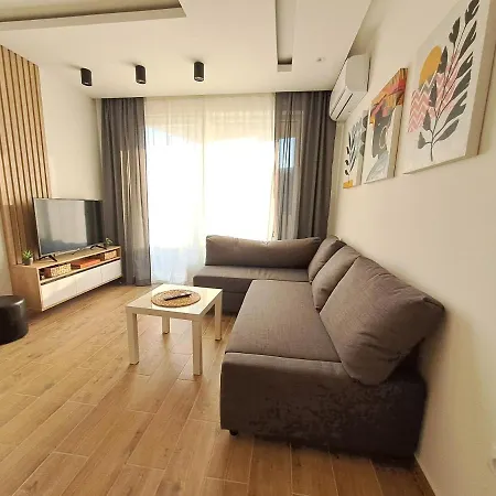 64 Lux * Veliko Gradište